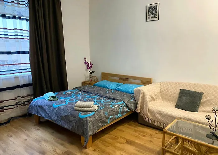 Pid Vysokym Zamkom Lviv